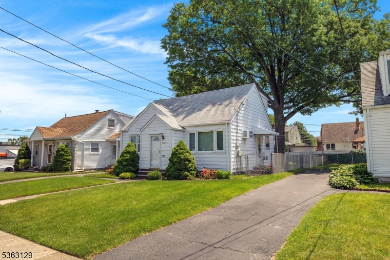 Athenia - Residential