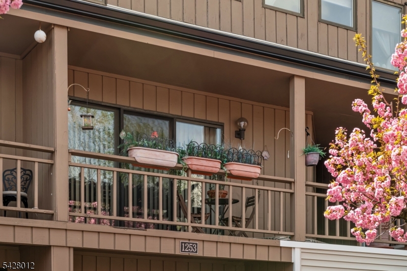 Lindsley Heights - Residential