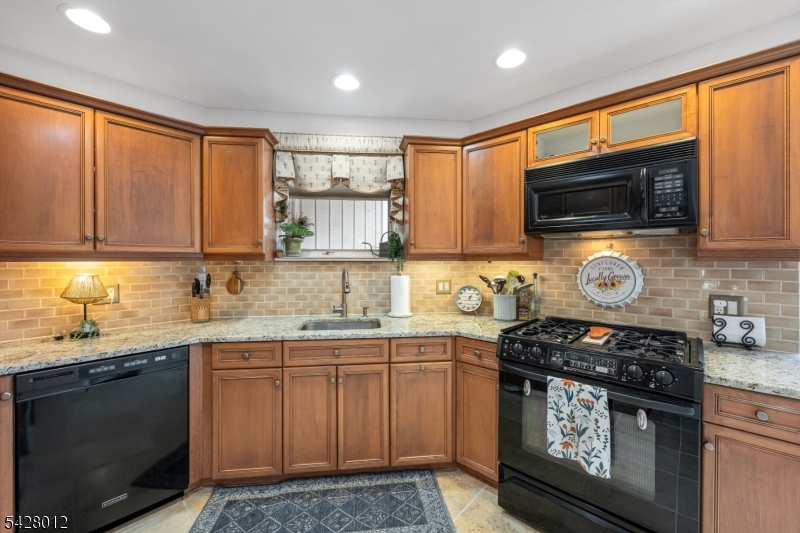 Lindsley Heights - Residential
