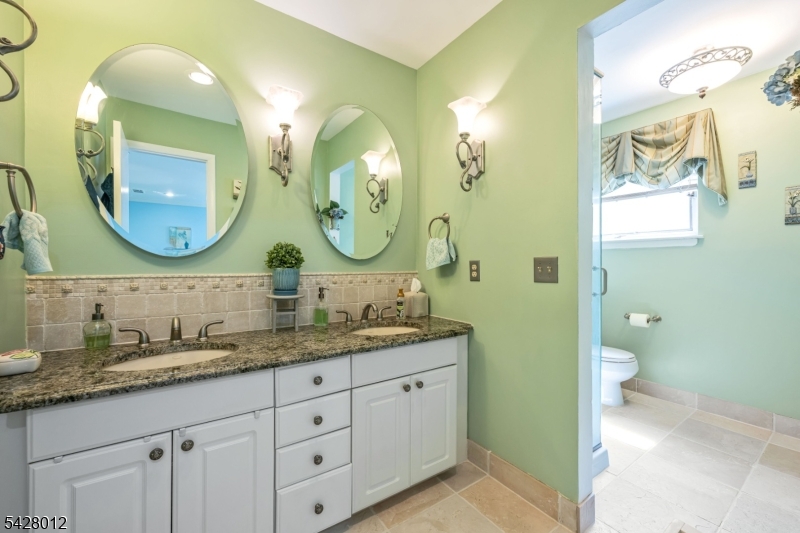 Lindsley Heights - Residential