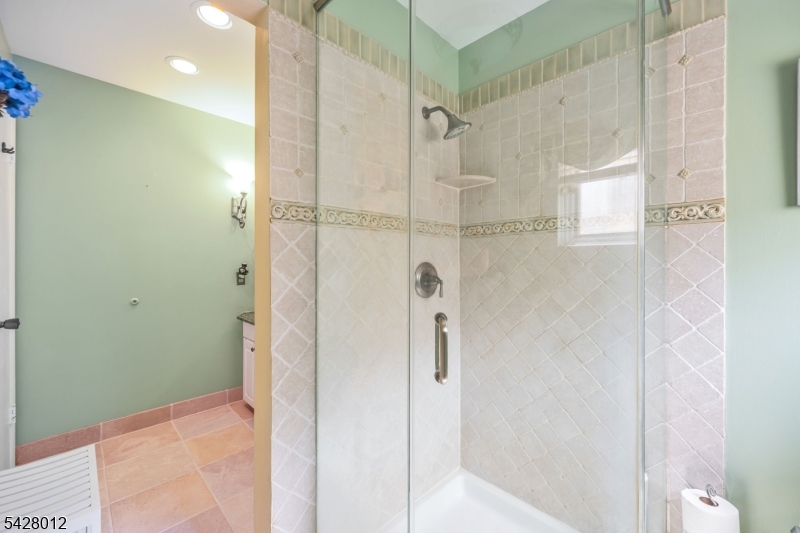 Lindsley Heights - Residential