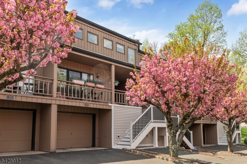 Lindsley Heights - Residential