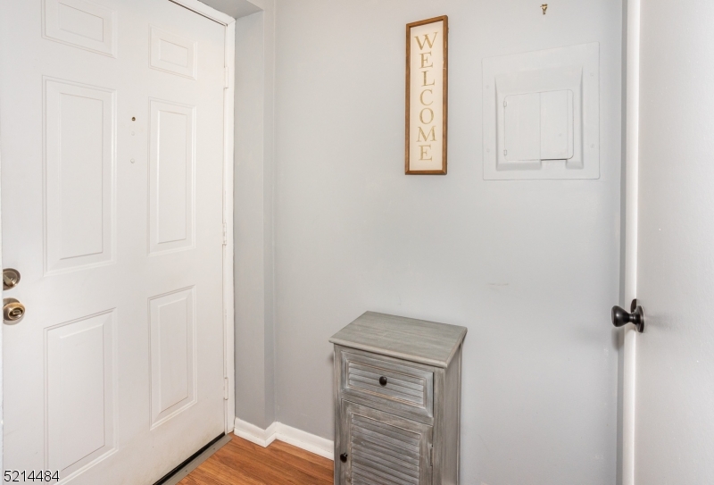 Schoolhouse Plaza - Residential