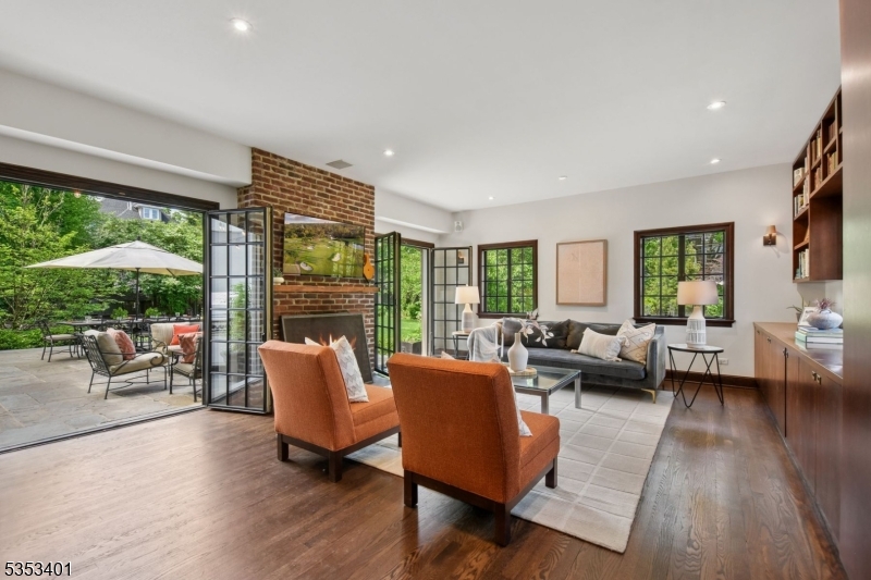 Upper Montclair - Residential