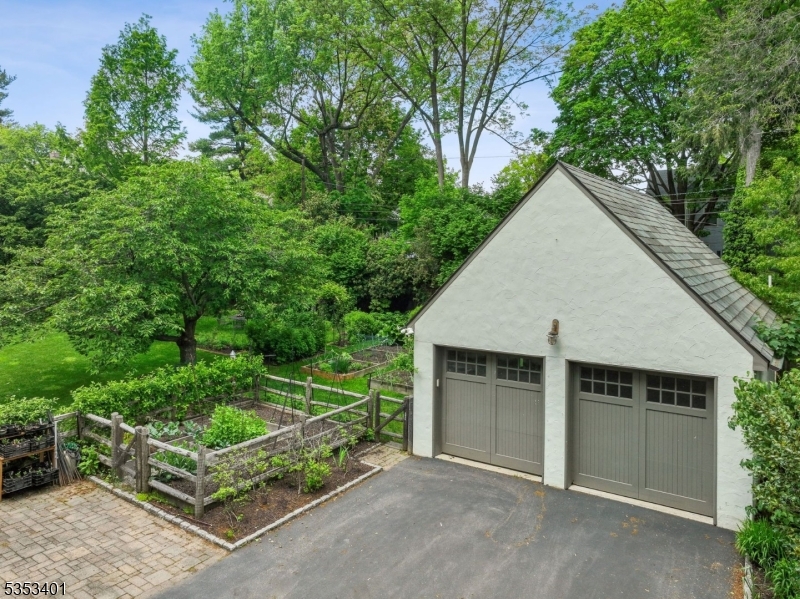 Upper Montclair - Residential