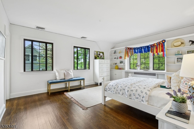 Upper Montclair - Residential