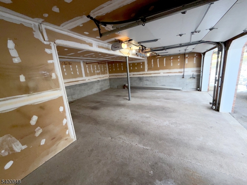 Woodland Ridge - Residential