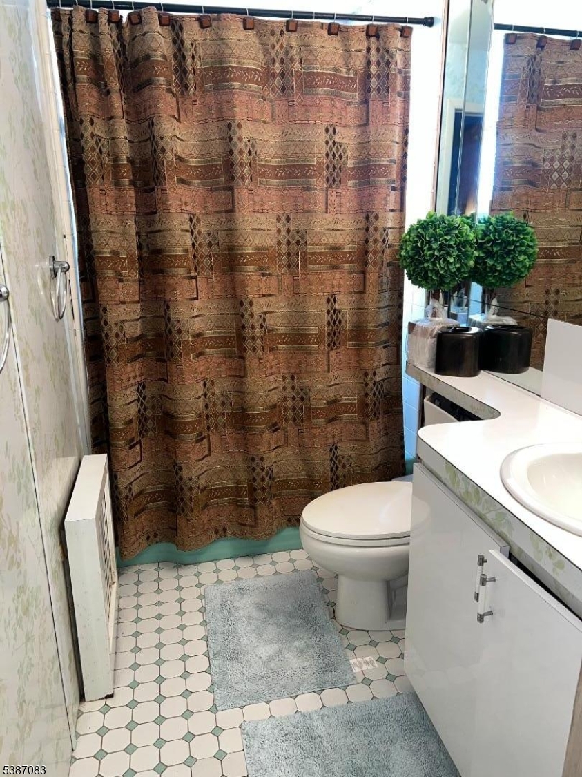 Seven Oaks - Residential