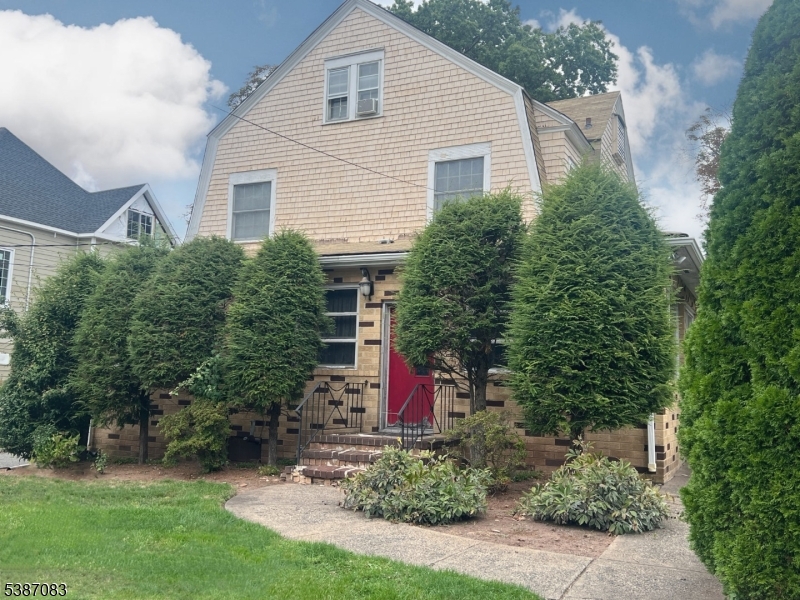 Seven Oaks - Residential