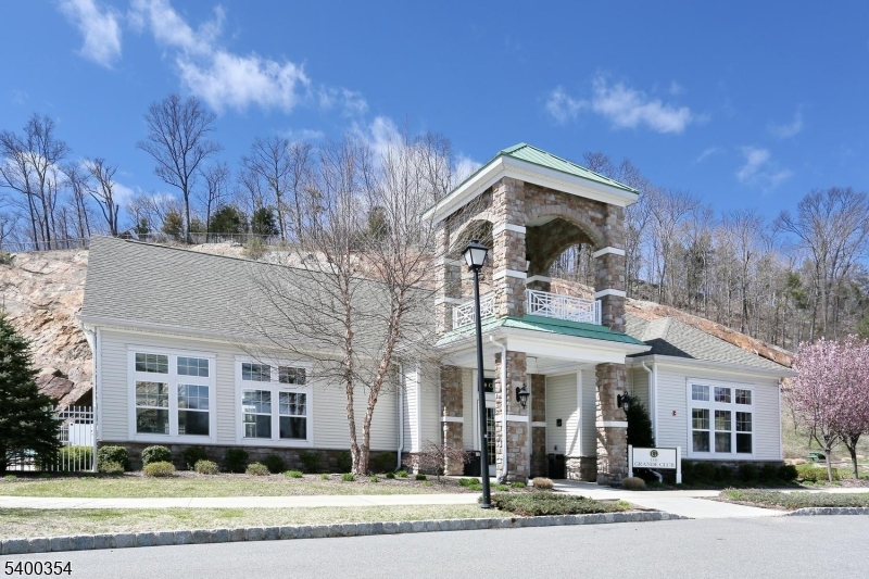 The Grande - Residential Lease