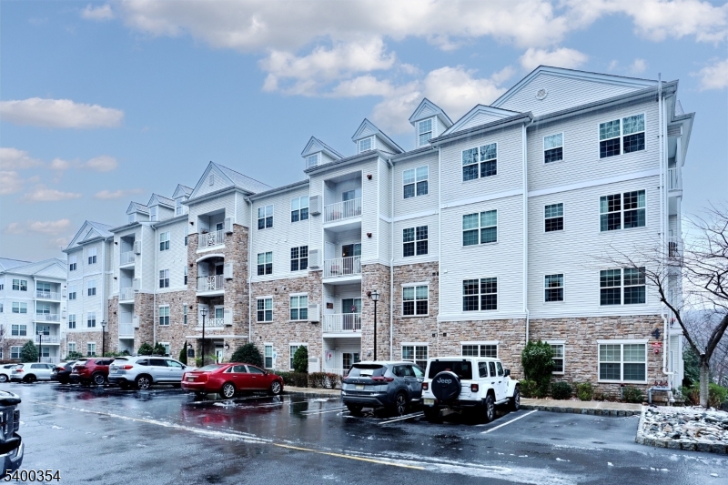 The Grande - Residential Lease