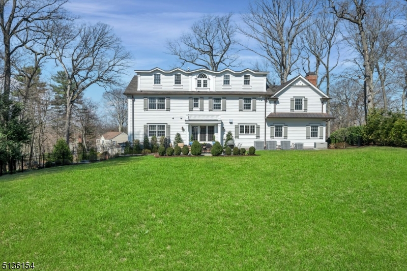 Upper Washington - Residential