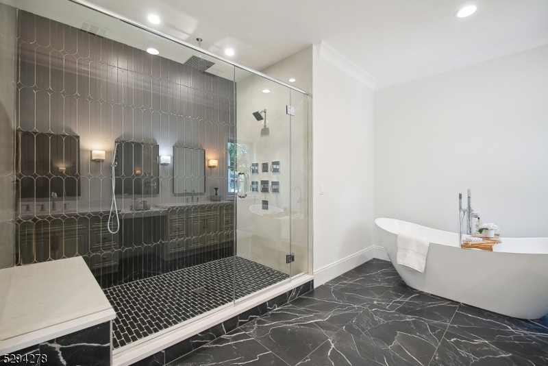 Collins - Residential