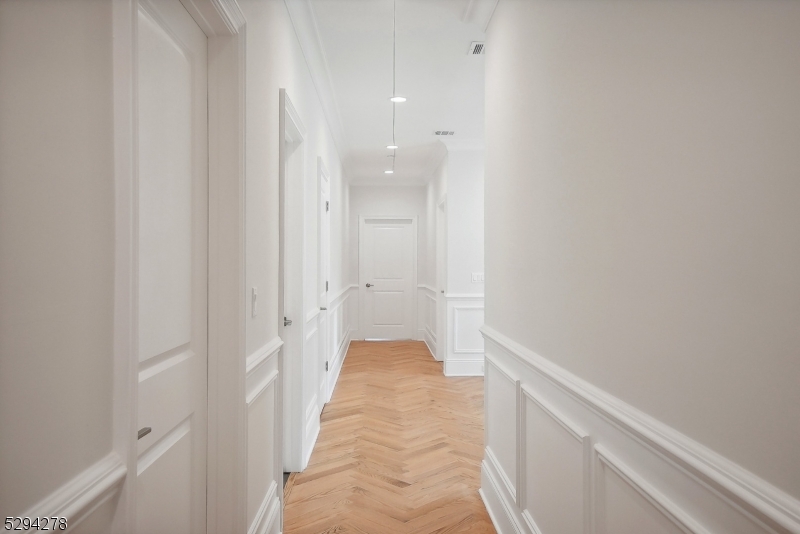 Collins - Residential