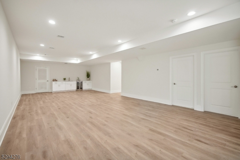 Collins - Residential