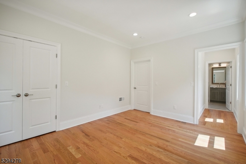 Collins - Residential