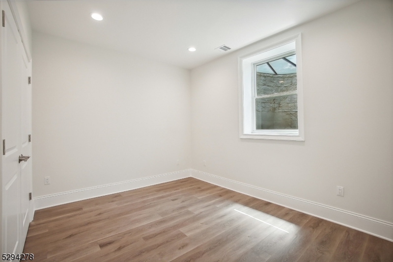 Collins - Residential