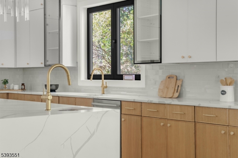 HARTSHORN - Residential