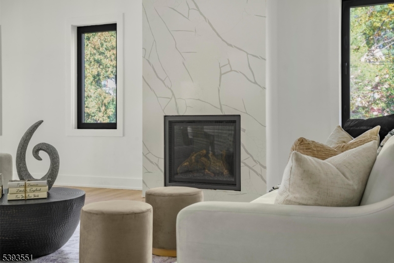 HARTSHORN - Residential