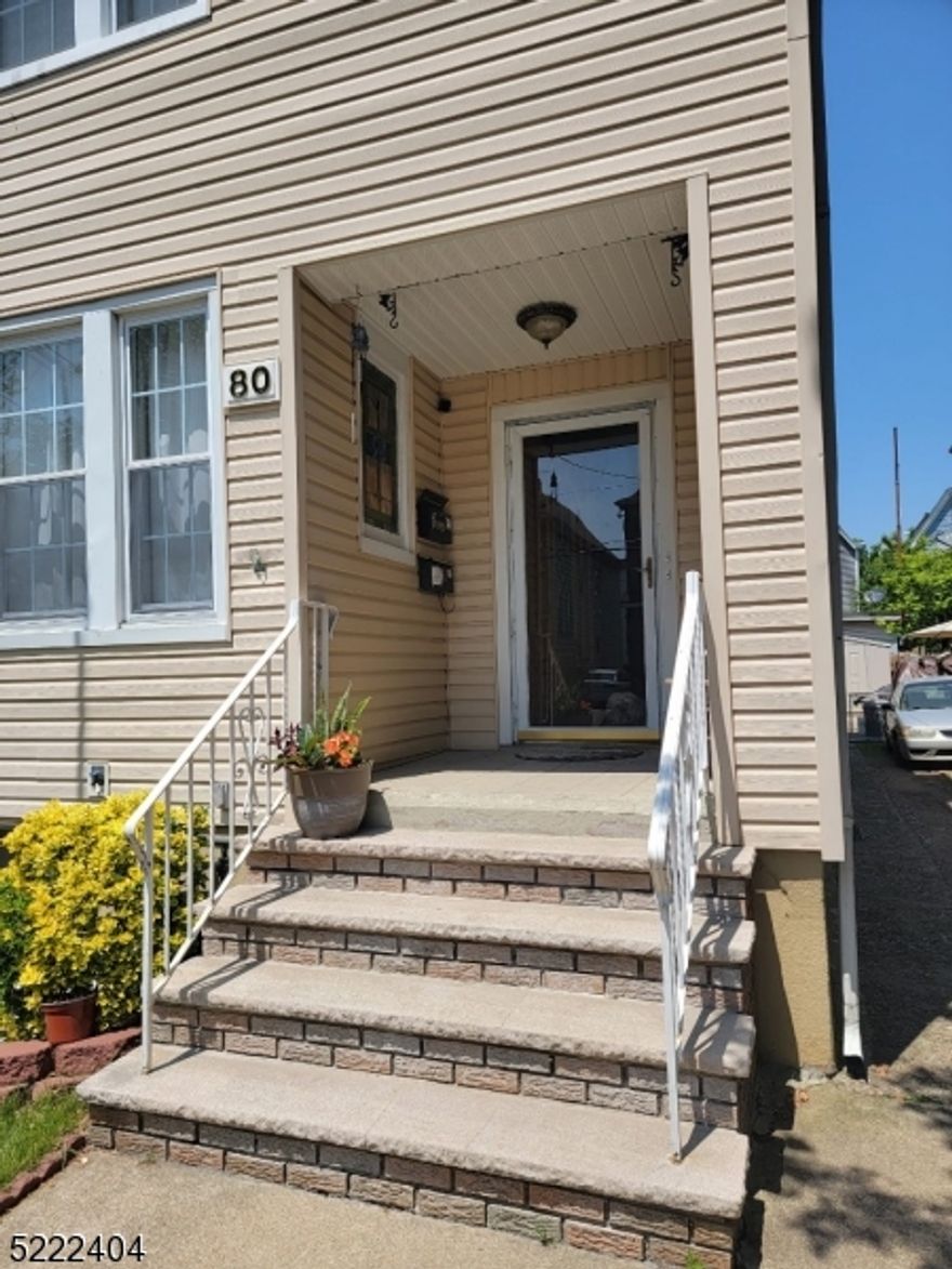 Spacious Rental Spanning 2&3rd Floors! Extremely Well-Kept & cared for. Lovely 4 Bedroom,1 bath unit. Good Bedrooms sizes. A brief walk away from Nash Park, easy access (3mins) to Route 46, 21, GDN State Parkway & Route 80. Perfect for Commuters. No Pets/No Smoking allowed. Street Parking Only. No Washer/Dryer connections however laundromat is just 2 blocks away.