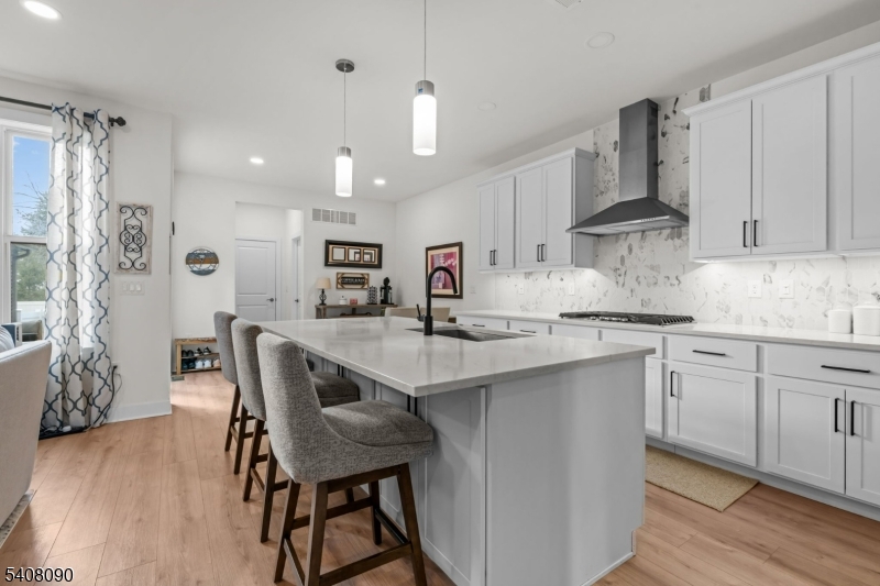 Montgomery Crossing - Residential