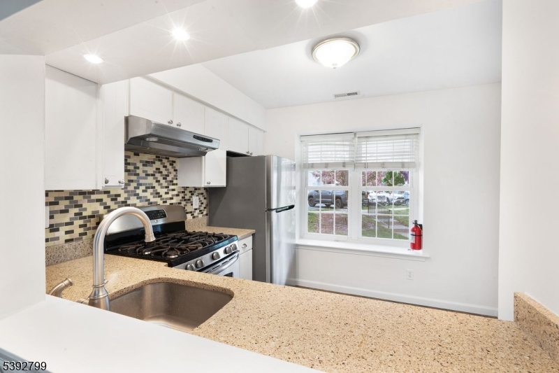 Colonnade at Quailbrook - Residential