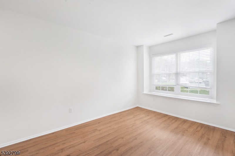 Colonnade at Quailbrook - Residential