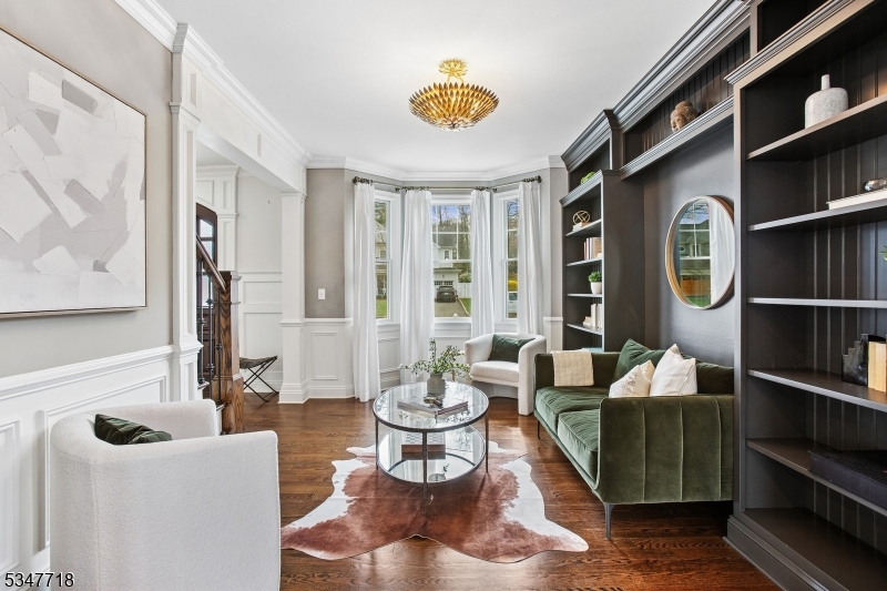 14 Wychview Dr