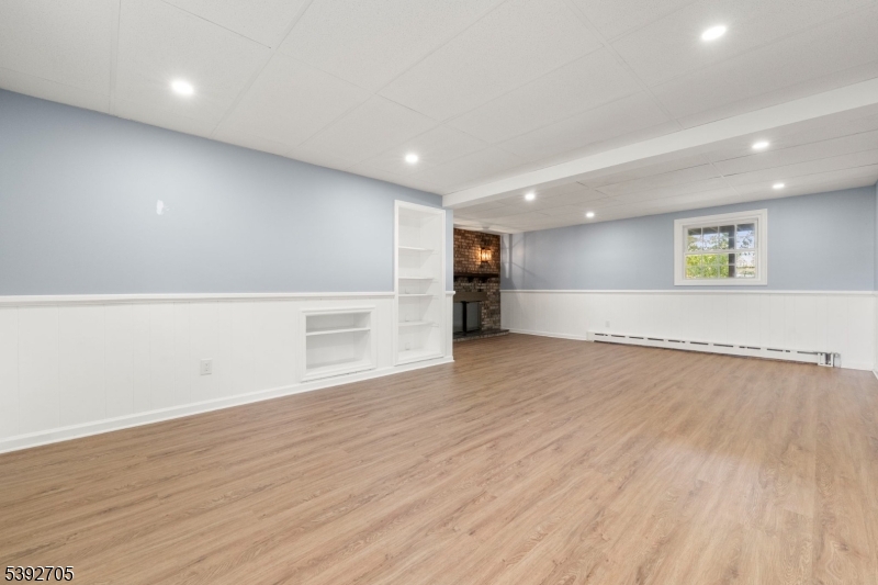 Shimer Manor - Residential Lease