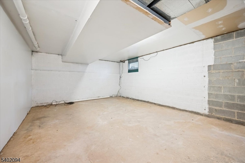 Spring Ridge - Residential Lease