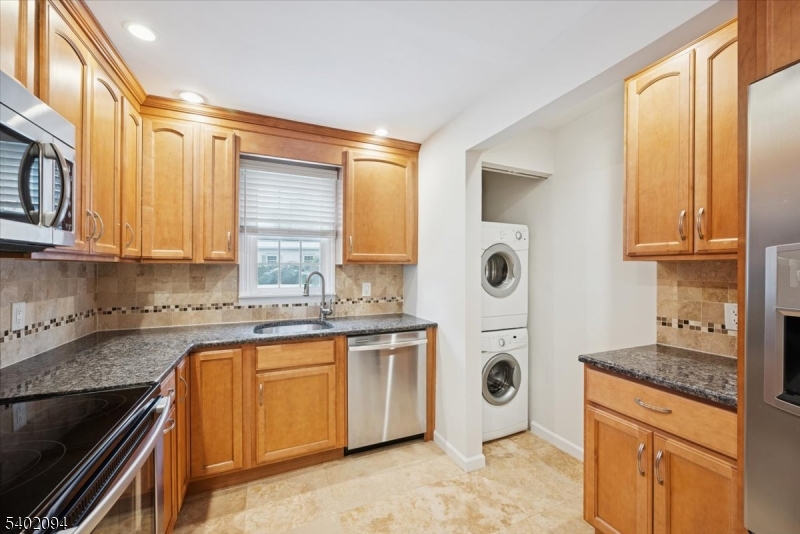 Spring Ridge - Residential Lease