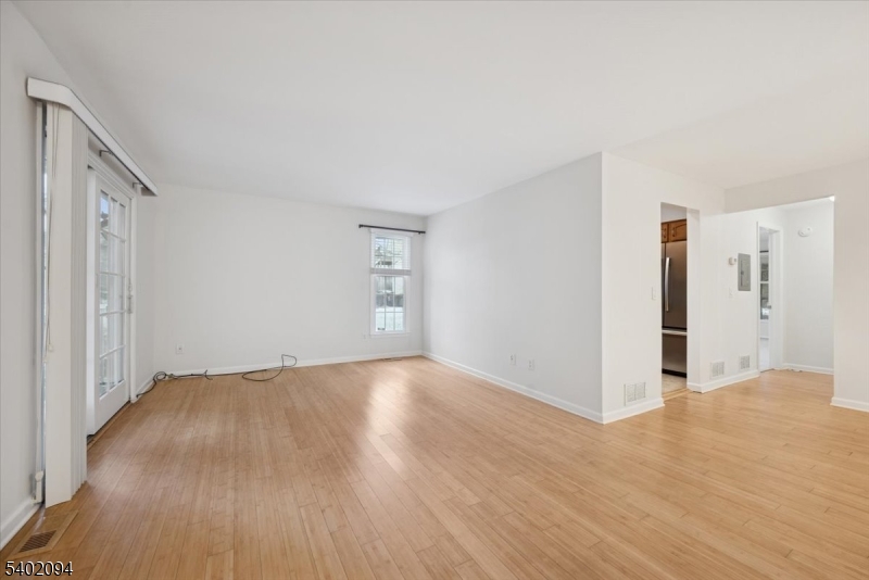 Spring Ridge - Residential Lease