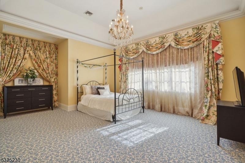 Bel Air - Residential