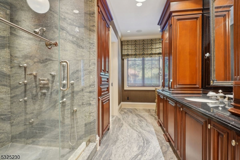 Bel Air - Residential