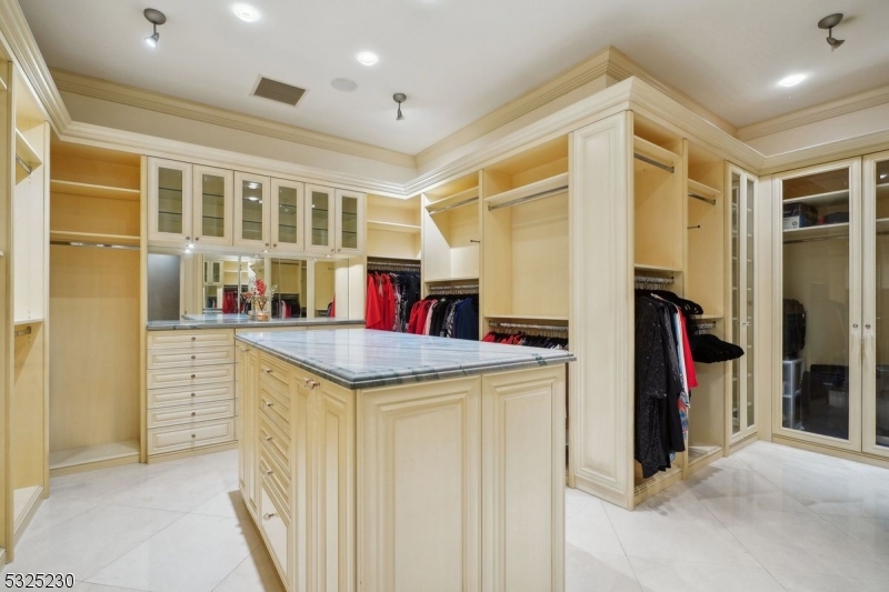 Bel Air - Residential