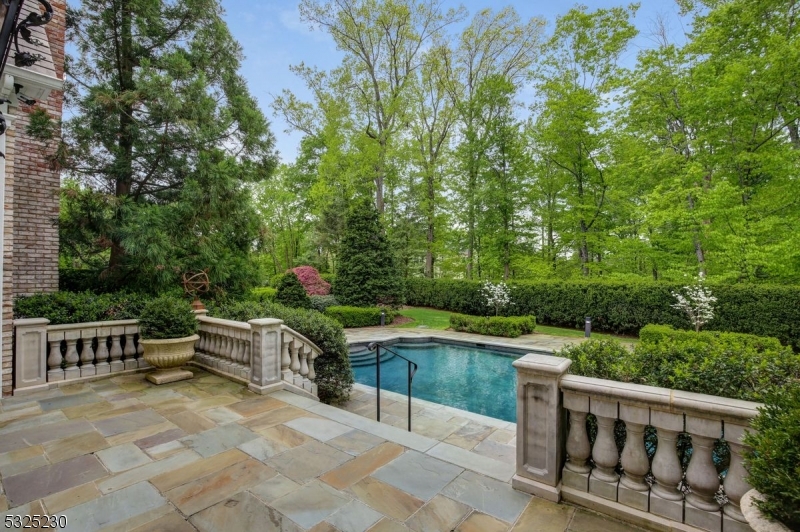 Bel Air - Residential