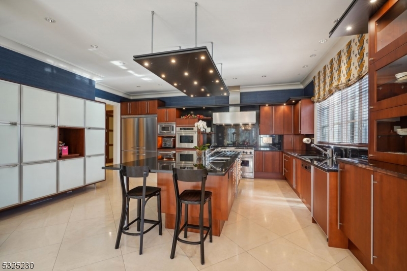 Bel Air - Residential