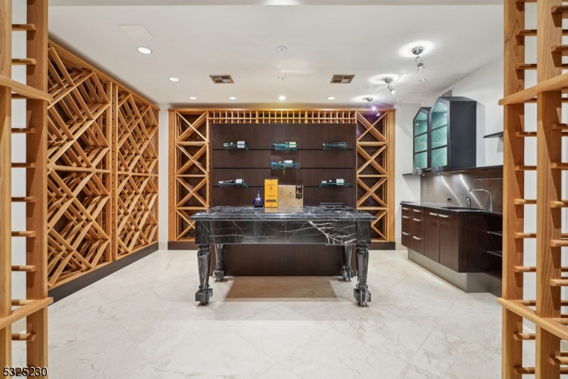 Bel Air - Residential