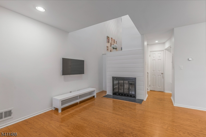 Signal Point - Residential