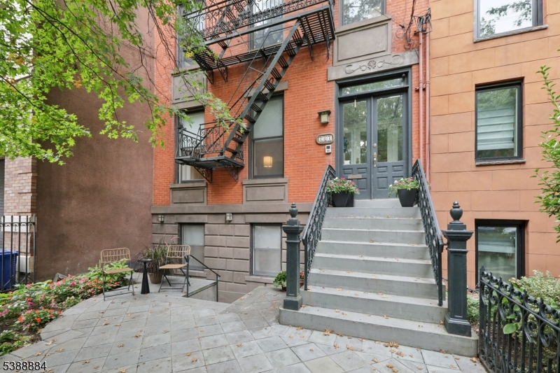 204 Garden Street - Residential