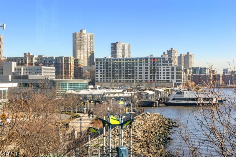 The Avenue Collection - Residential