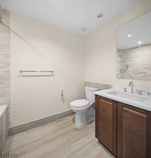 The Avenue Collection - Residential