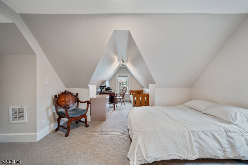 Upper Wyoming - Residential