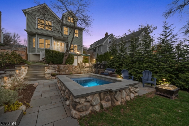 Upper Wyoming - Residential