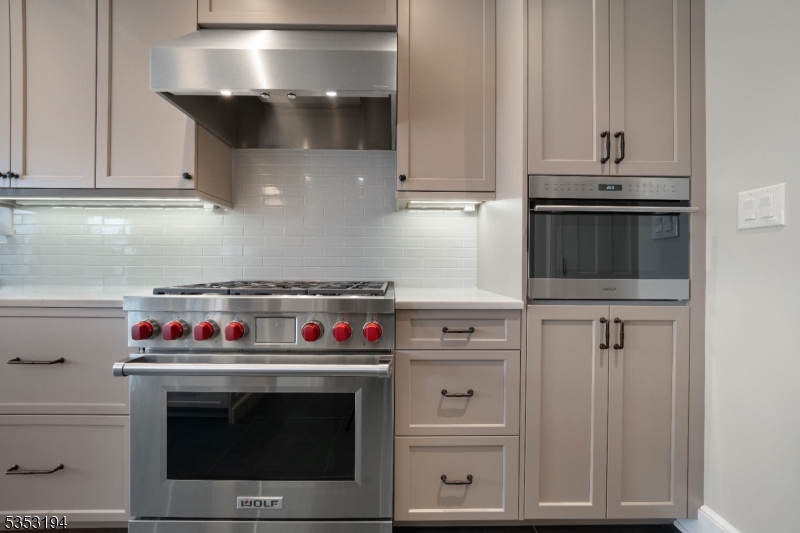 Upper Wyoming - Residential