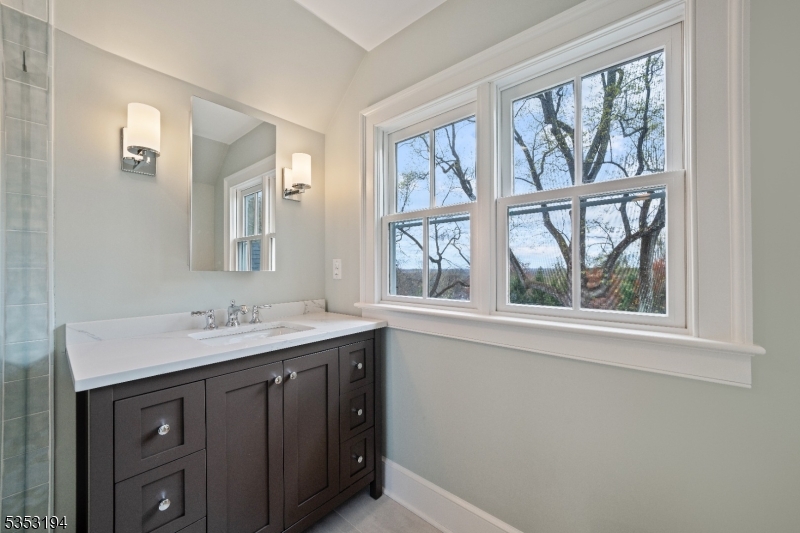 Upper Wyoming - Residential