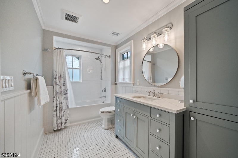 Upper Wyoming - Residential