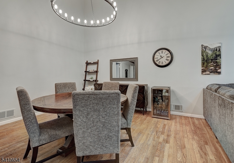 Woodlands condos - Residential