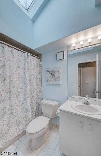 Woodlands condos - Residential