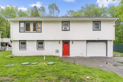 MLS: 3962453
